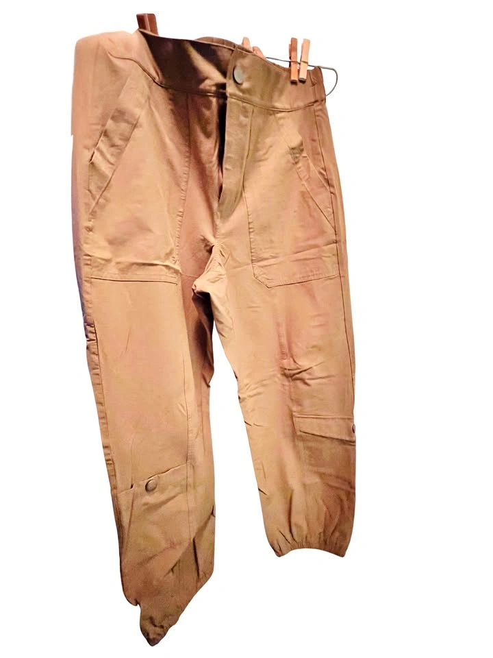 CAbi Camel Cargo pants | new no tags | size M | $25