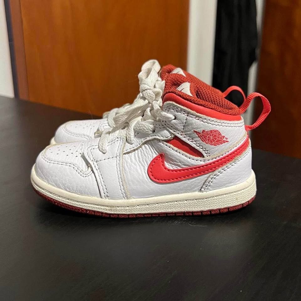 Nike Jordan 1 Mid Youth 8C Kids Sneaker - photo 2
