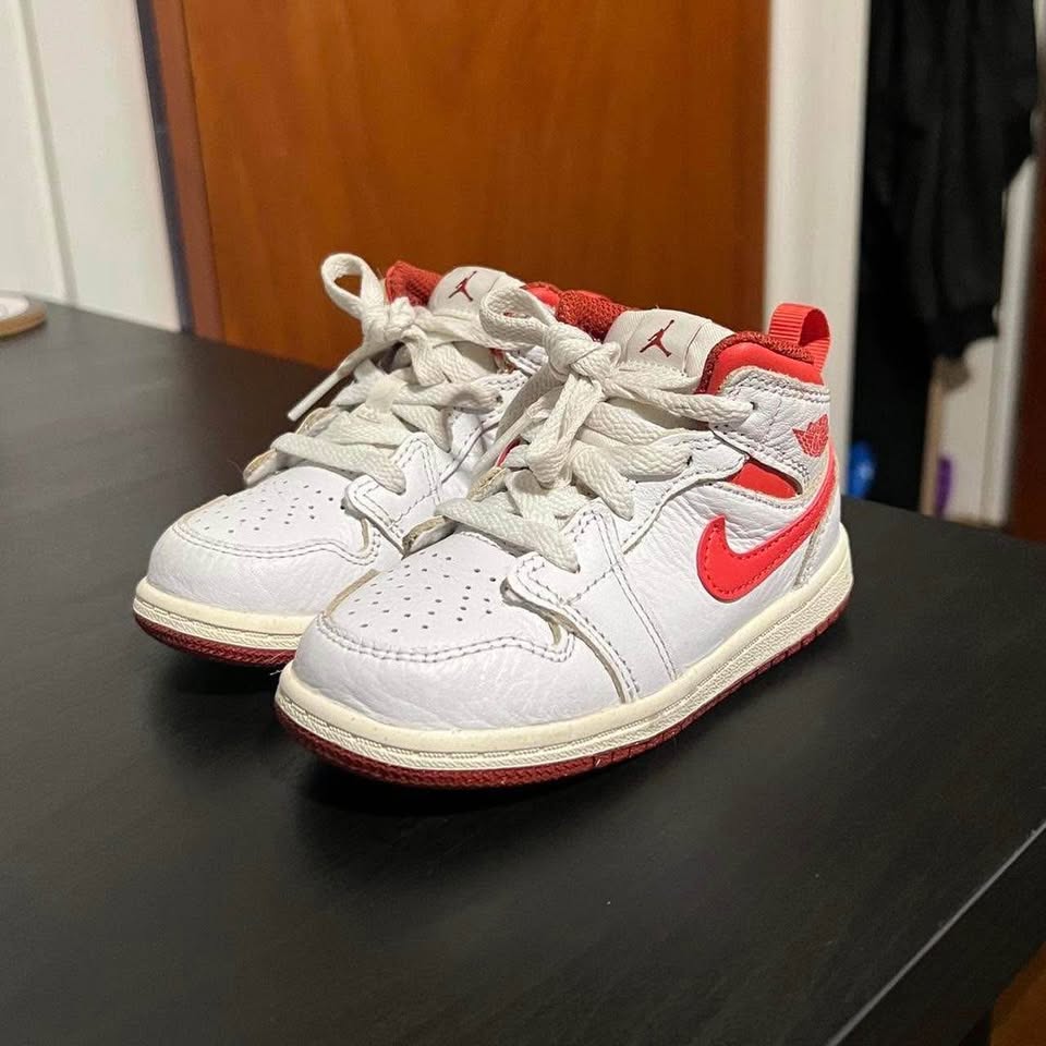 Nike Jordan 1 Mid Youth 8C Kids Sneaker - photo 4