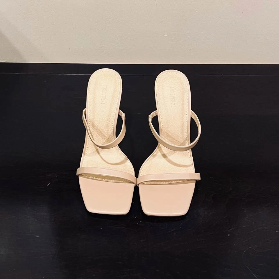 Forever 21 Beige Strappy Shoes, 4” Heels size US/CA 5.5 / New - photo 2