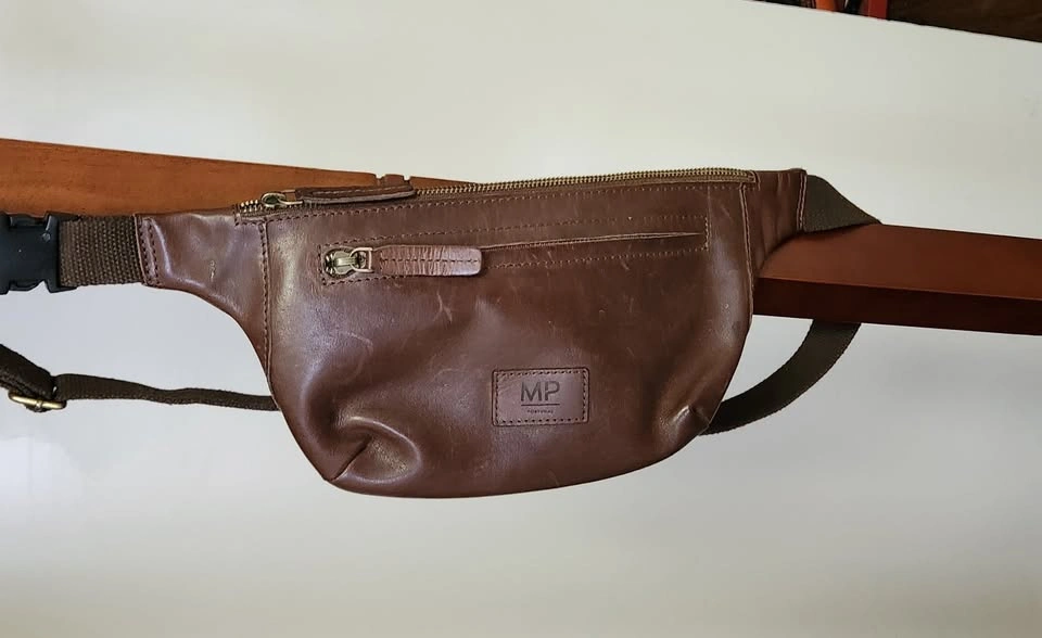 Marta Ponti - Leather Crossbody Bag - photo 4
