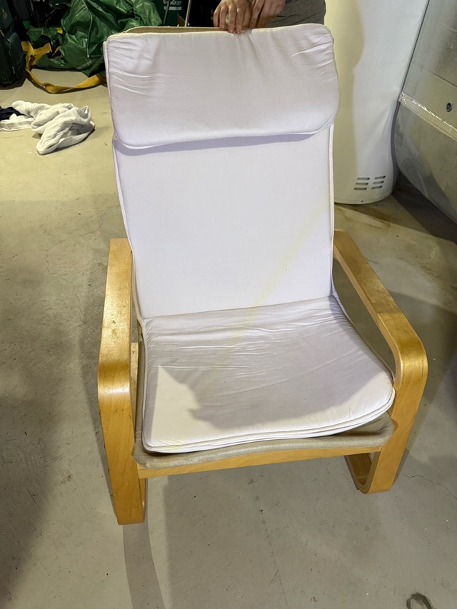 ikea chair poang & 2 covers - photo 2