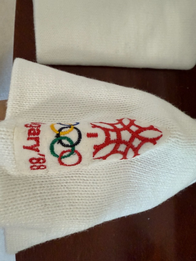 Vintage 1988 Calgary Olympics Beanies - new