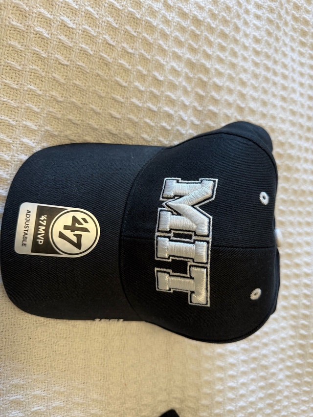 MIT ’47 Brand Adjustable Cap - Navy - new