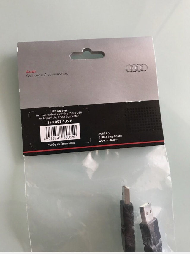 Audi USB Adapter for Mobile Devices - 850 051 435 F - photo 3