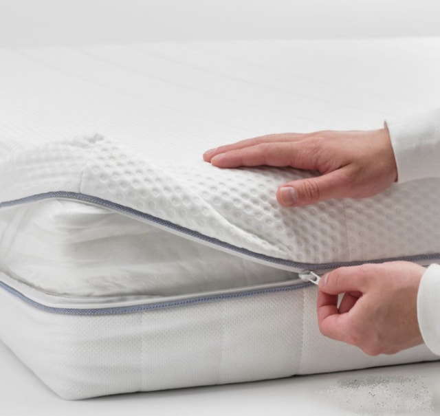 IKEA - twin mattresses - photo 3
