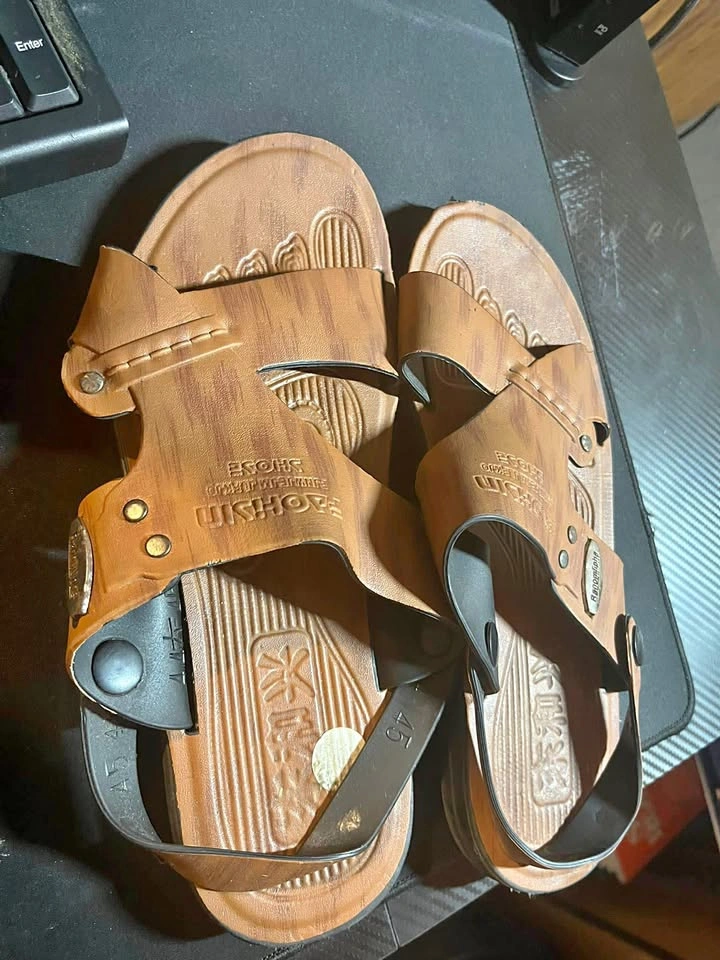 Men's FAOHSIM Sandals Size 45