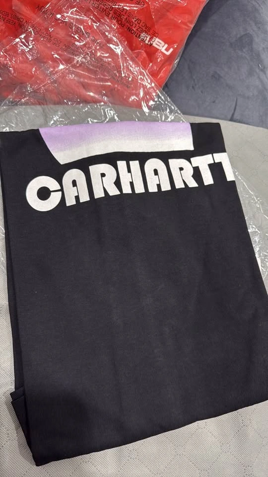 Carhartt Graphic T-Shirts - photo 4