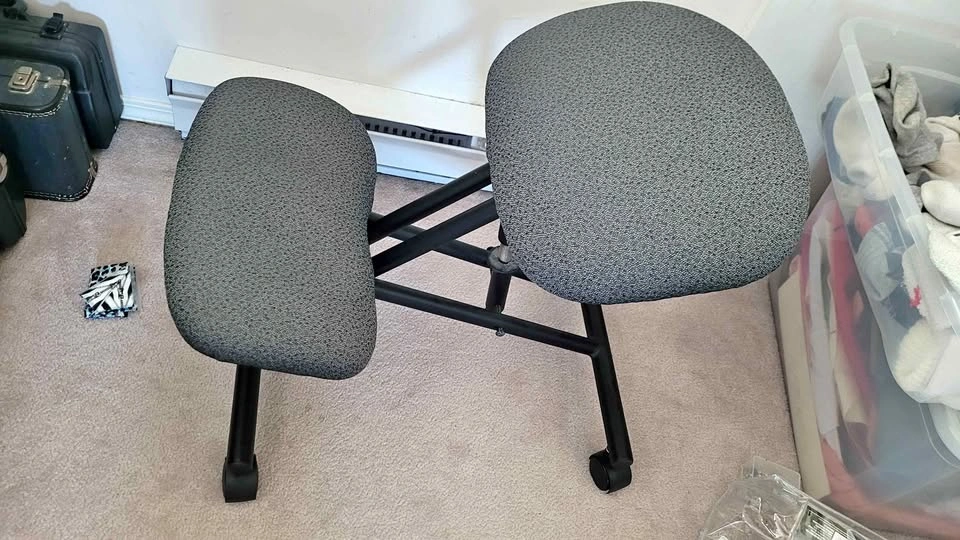 Ergonomic Kneeling Chair for Good Posture / Office Desk Chair