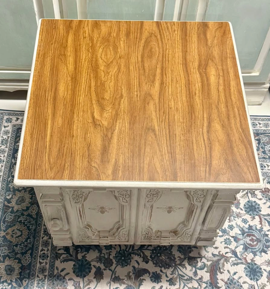 Vintage refurbished solid wood side table / coffee table - photo 4