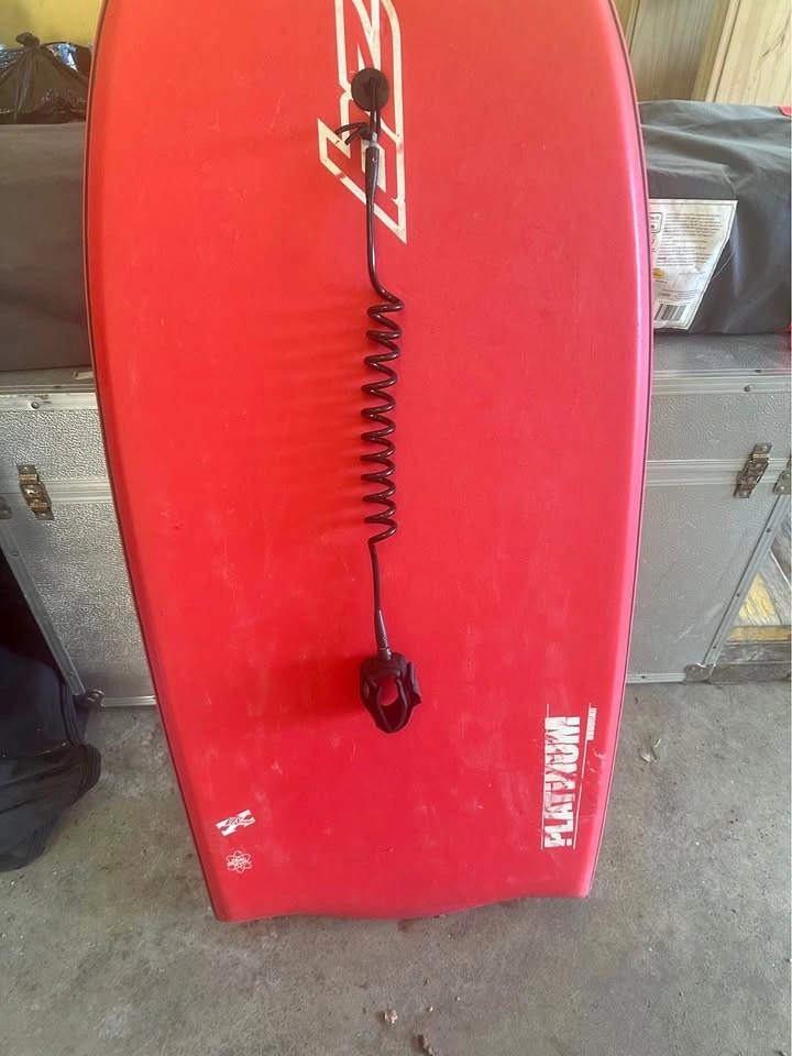 BZ PHANTOM PERFORMANCE BODYBOARD WITH LEASH & BAGS