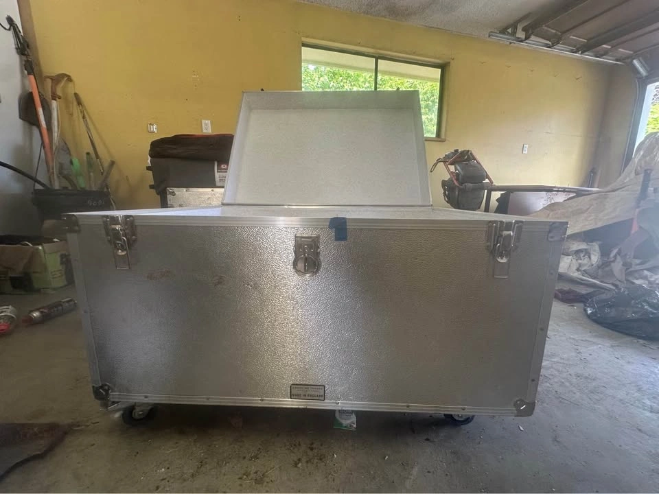Large Custom-Built Logicline Rolling Storage Trunk - photo 2
