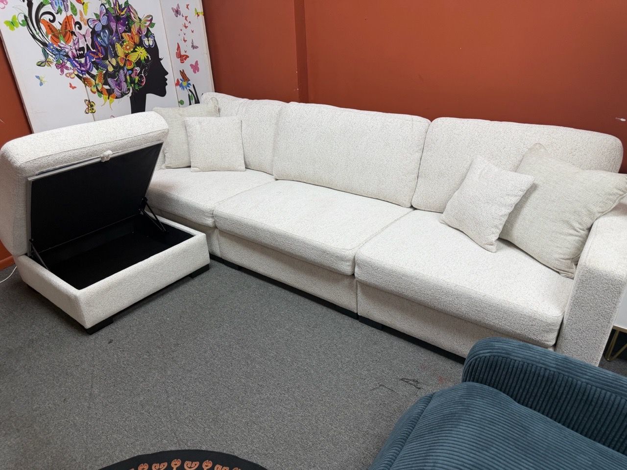 Large L-Shaped Corner Sofa with Chaise - photo 3