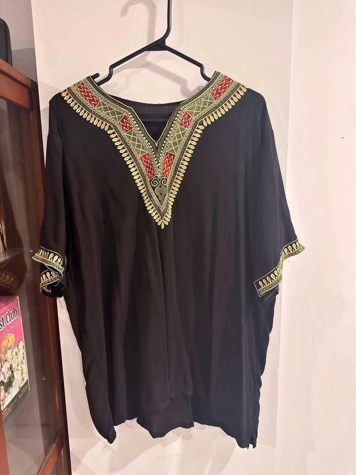 Black Embroidered Dashiki Tunic Top