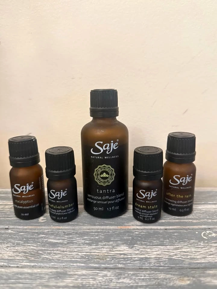 Sage diffuser blends and essential oil