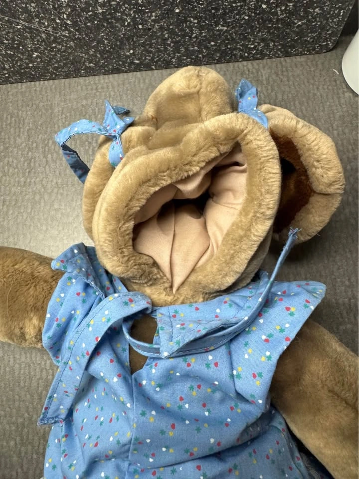 The Heritage Collection Wrinkles dog puppet - photo 3