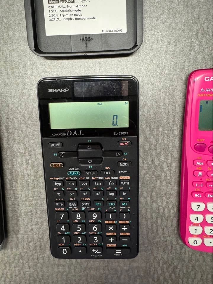 Scientific calculators $10 each - photo 2