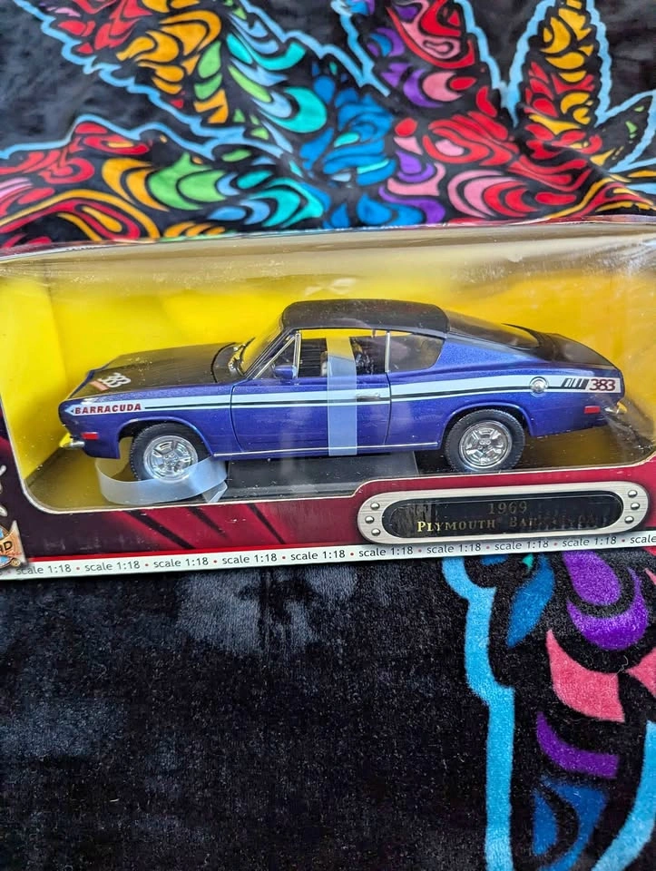 Road Signature 1969 Plymouth Barracuda