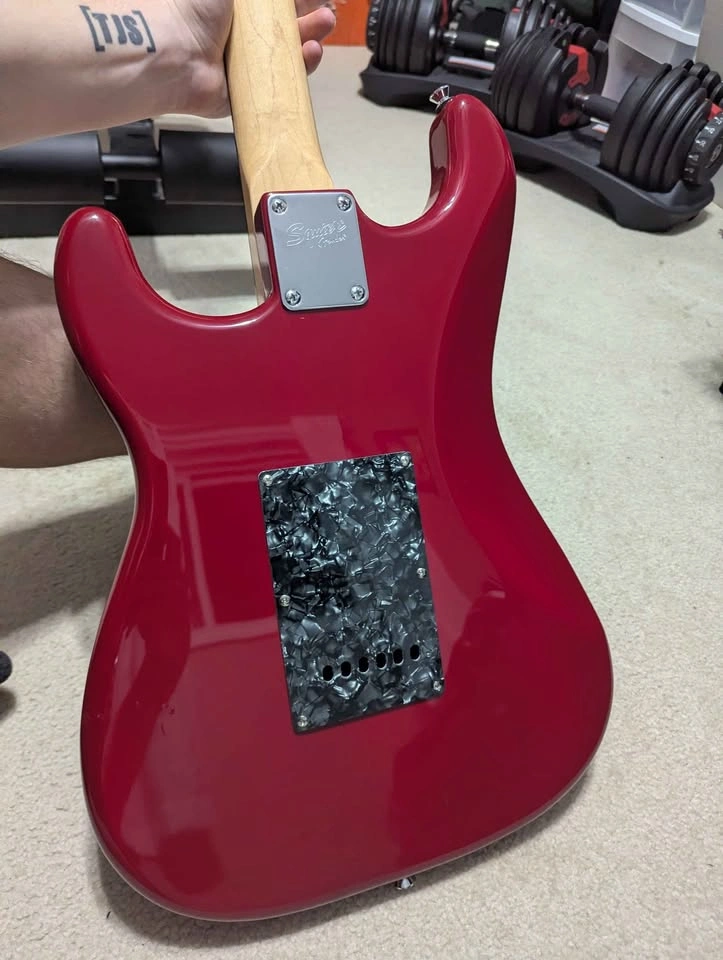 2007 Fender Squire Stratocaster - photo 3