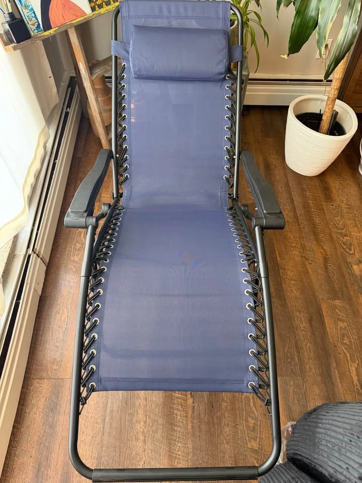 Zero Gravity Blue Chair - photo 2