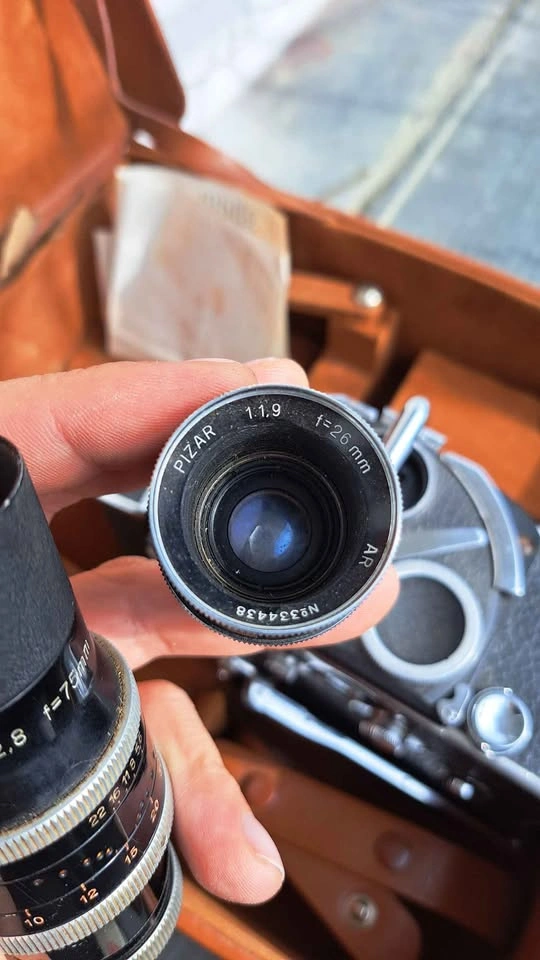 Paillard Bolex Camera - photo 5