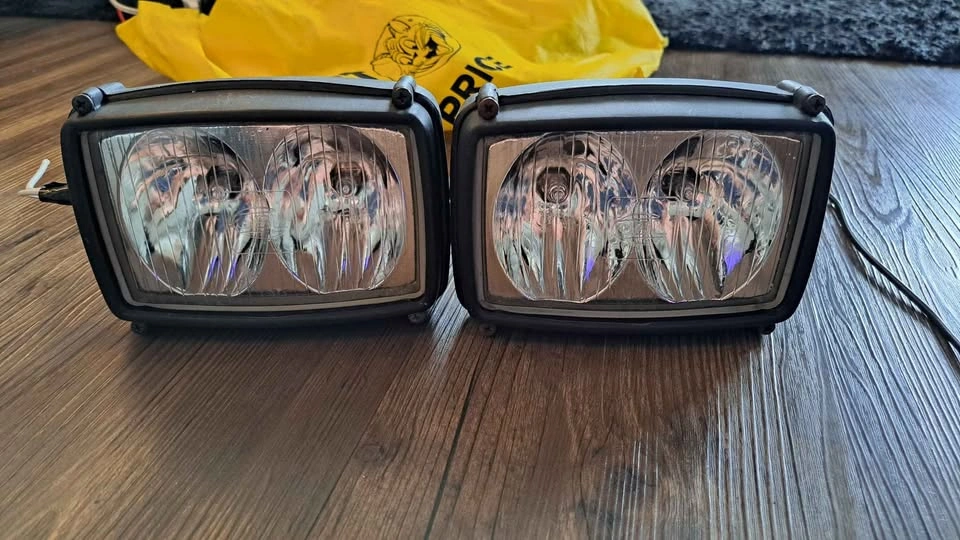 2 pod lights + mounts - photo 3