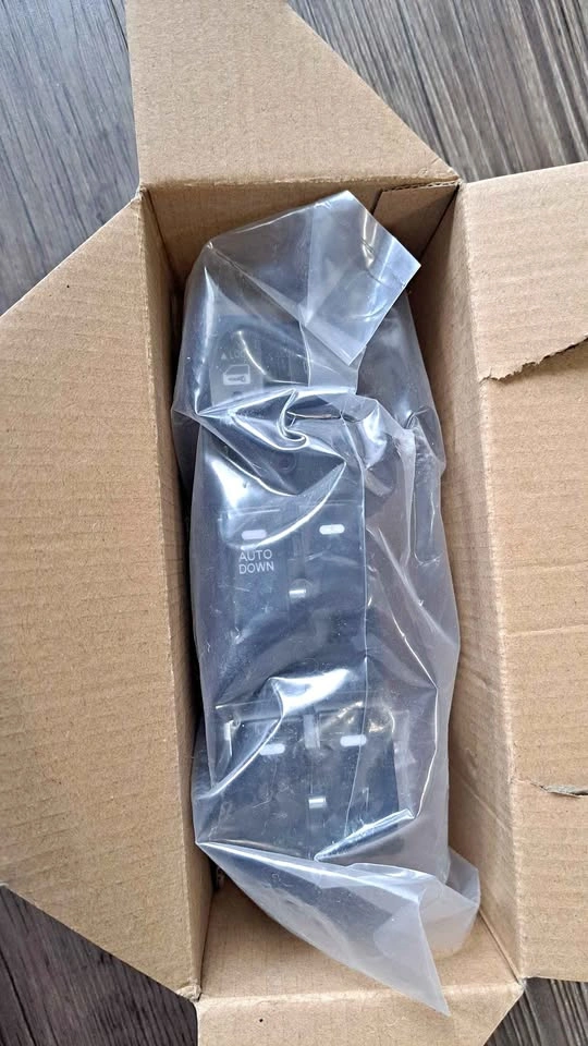 Master Window Switch Lifter (Hyundai Tucson IX35)