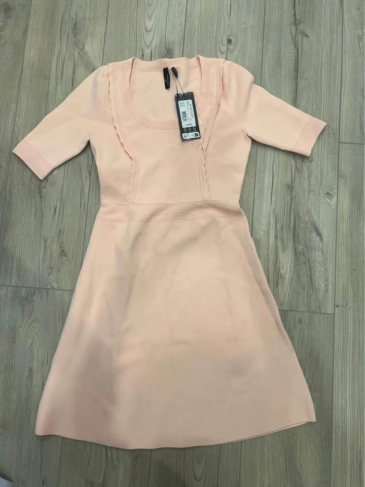 CLOSET CLEANOUT- ARITZIA, GUESS, HOLLISTER, SIZE XS-S - photo 2