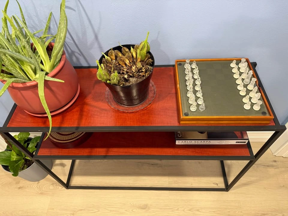 Sideboard Table - photo 2
