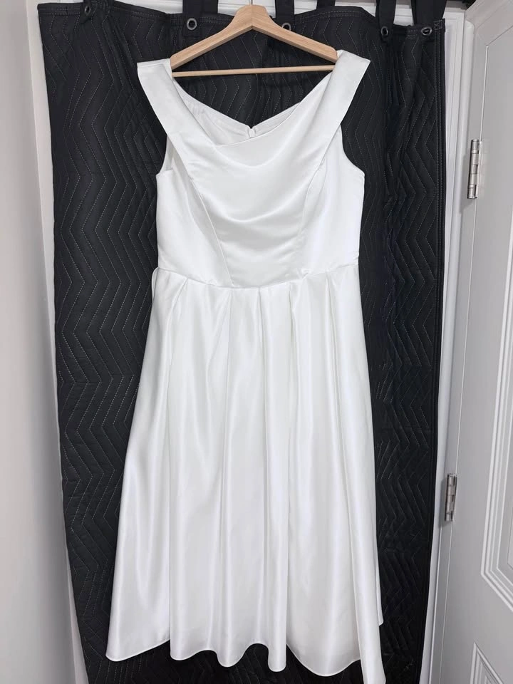 Simple White Off the Shoulder A Line Midi Engagement Dress (US 1 - photo 4