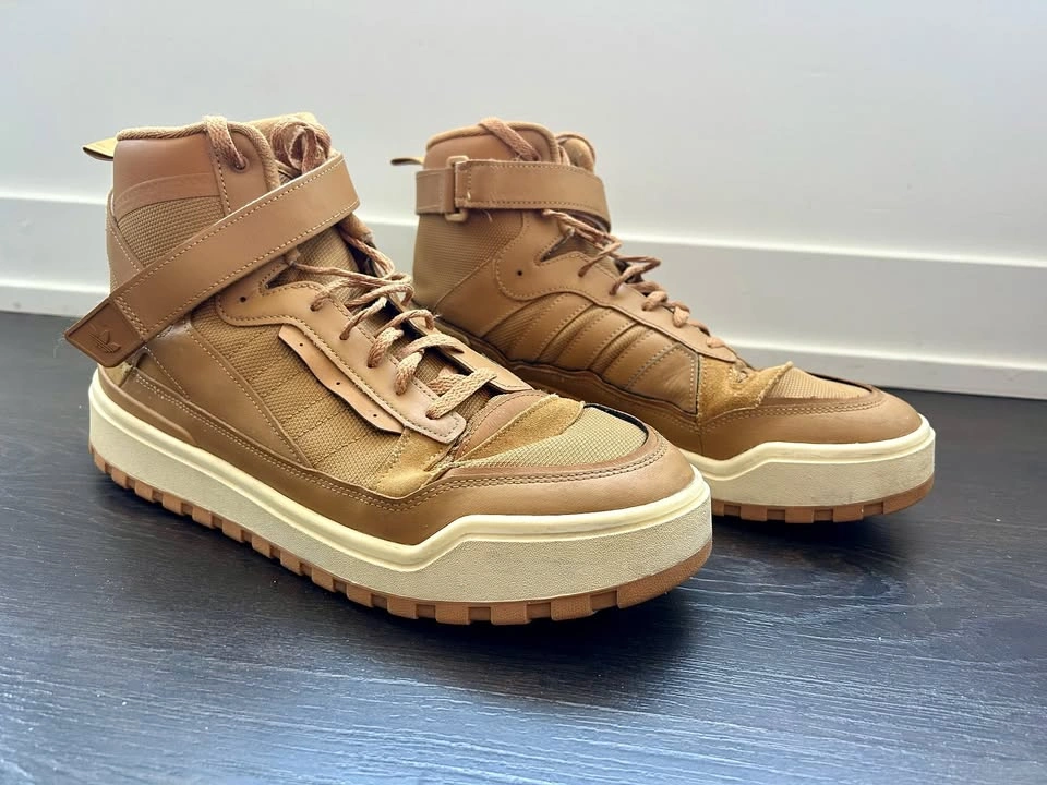 Adidas Forum Boot High Tops – Men’s 13.5 – Mesa/Tan - photo 2