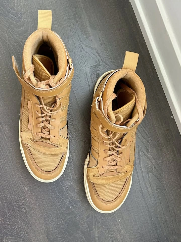 Adidas Forum Boot High Tops – Men’s 13.5 – Mesa/Tan - photo 3