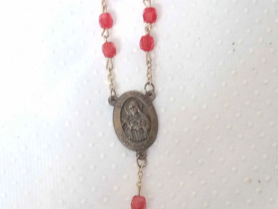 Beautiful Rosary Red Color Beads - photo 4