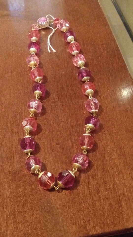 Vintage Lucite Beaded Multifaceted Necklace - photo 2