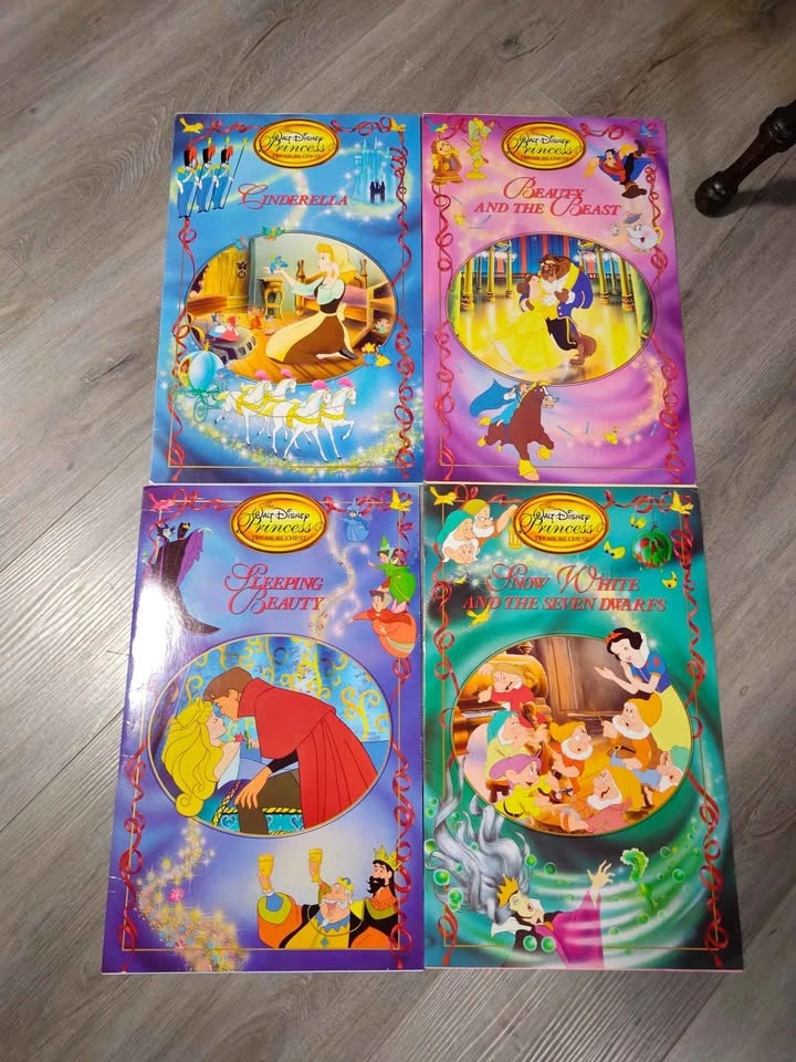 Vintage 1991/93 Disney Treasure Chest Books x3 - photo 2