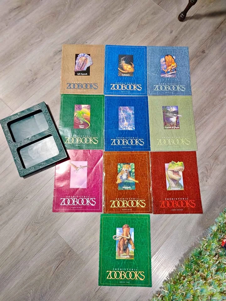 Vintage Rare 1989 1st Edition Prehistoric Zoo Books Set x10