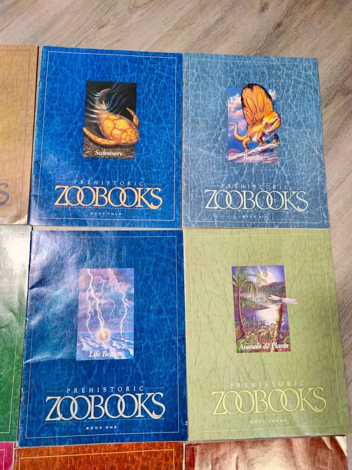 Vintage Rare 1989 1st Edition Prehistoric Zoo Books Set x10 - photo 3