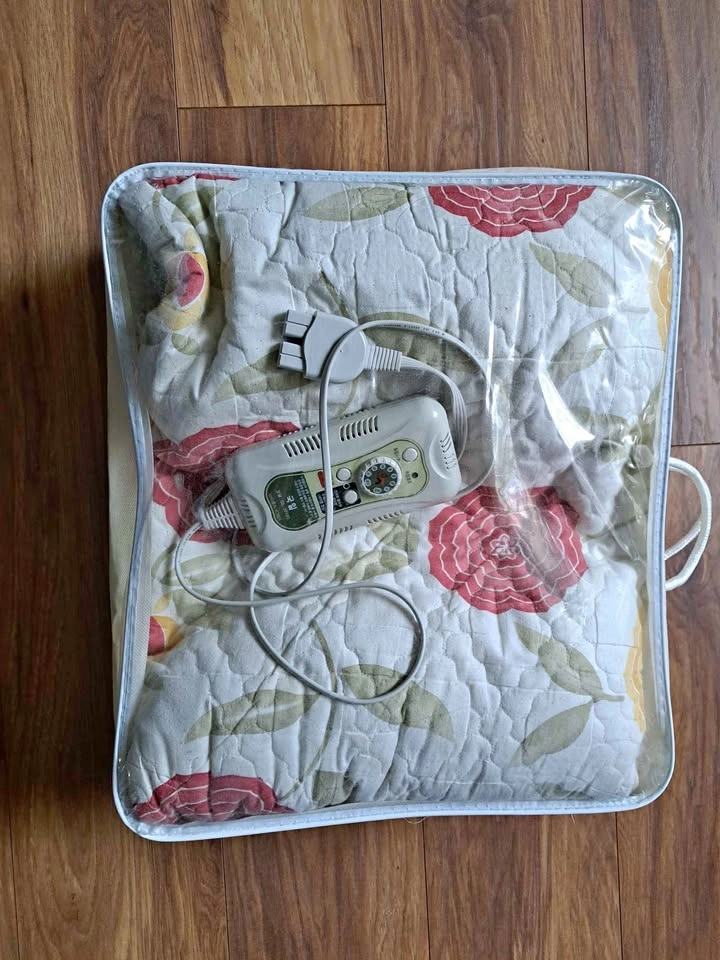 Korean Electric Heated Blanket / Mattress Pad