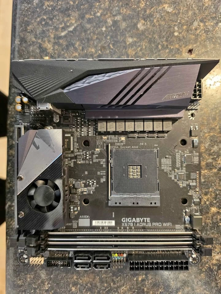 Box of PC Parts All tested