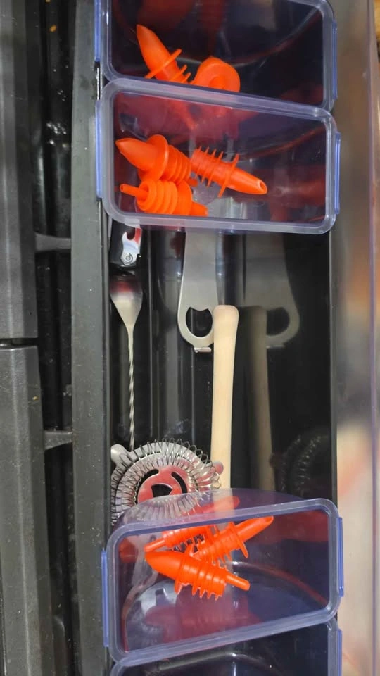 San Jamar Fruit Caddy w/spouts and bar tools - photo 3