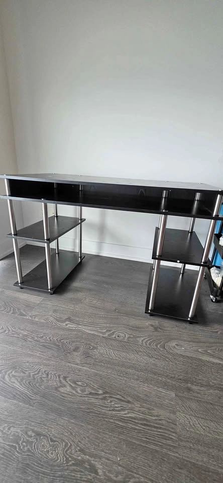 Black office desk