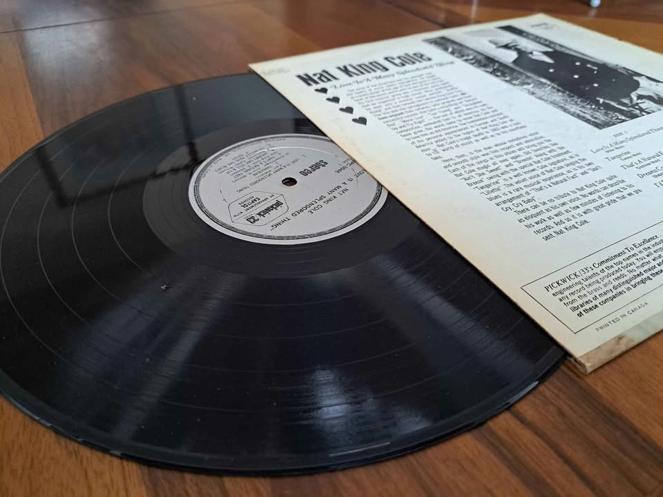 Nat King Cole - Love Is A Many Splendored Thing Vinyl - photo 2
