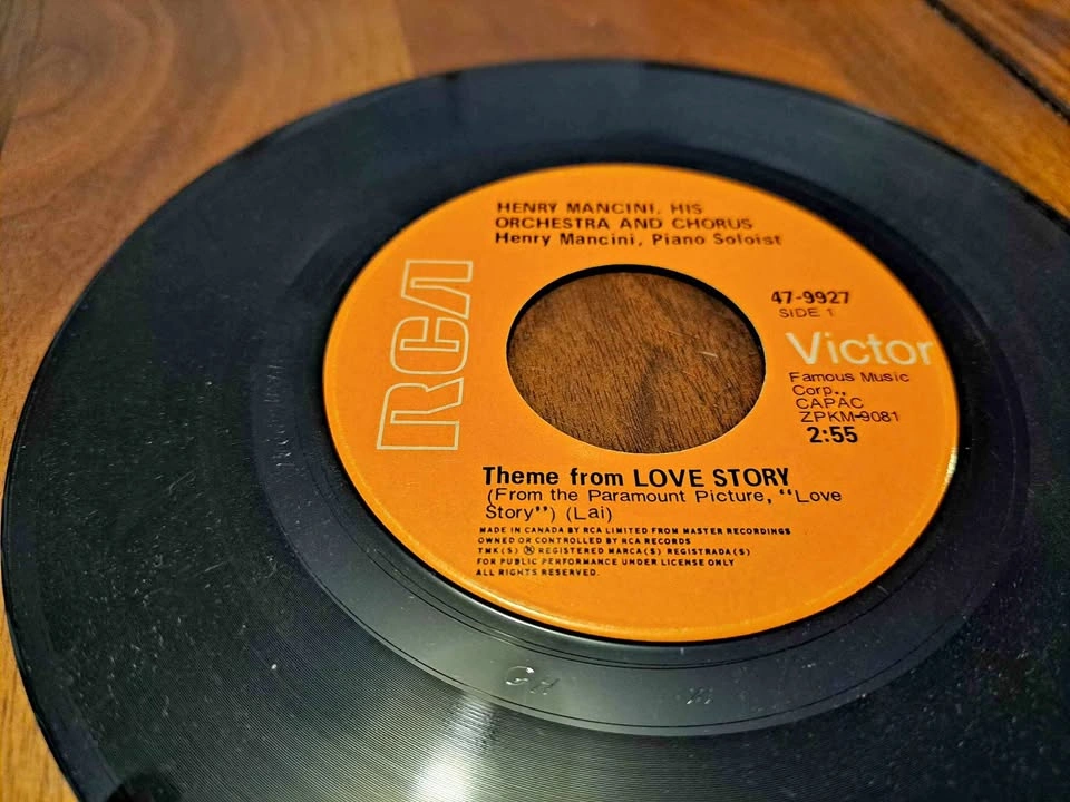 Henry Mancini - His Chorus and Orchestra 7" Vinyl