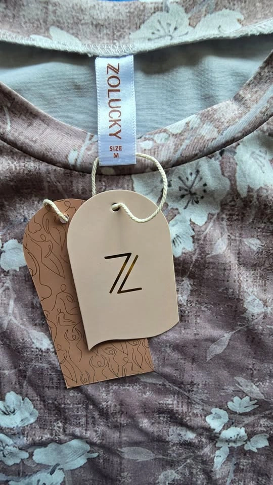 Brand New Designer Tops (ZOLUCKY & Club Franco) - photo 3