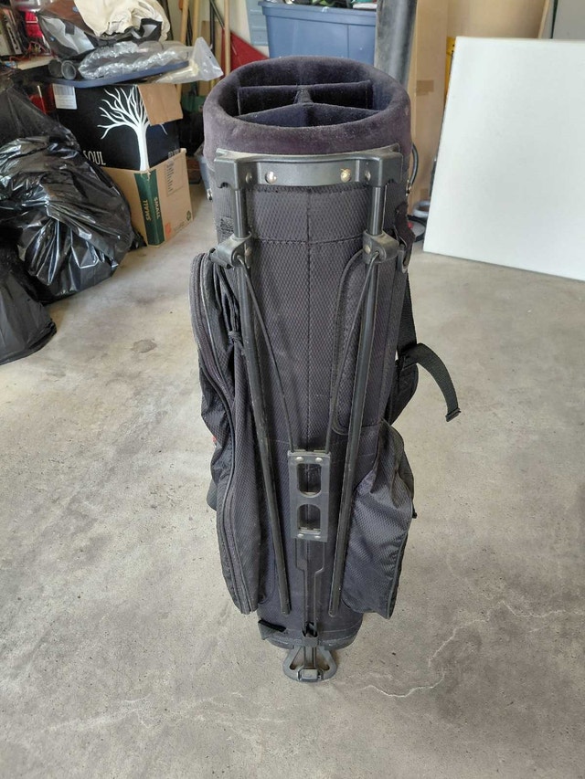 Black Amanati Golf Stand Bag with Dual Padded Straps - photo 2