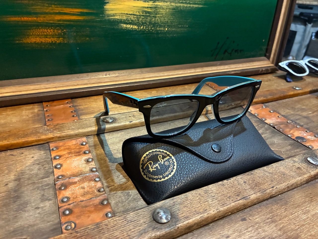 Ray-Ban Original Wayfarer Classic (Model RB2140 Color 1001/3F) - photo 2