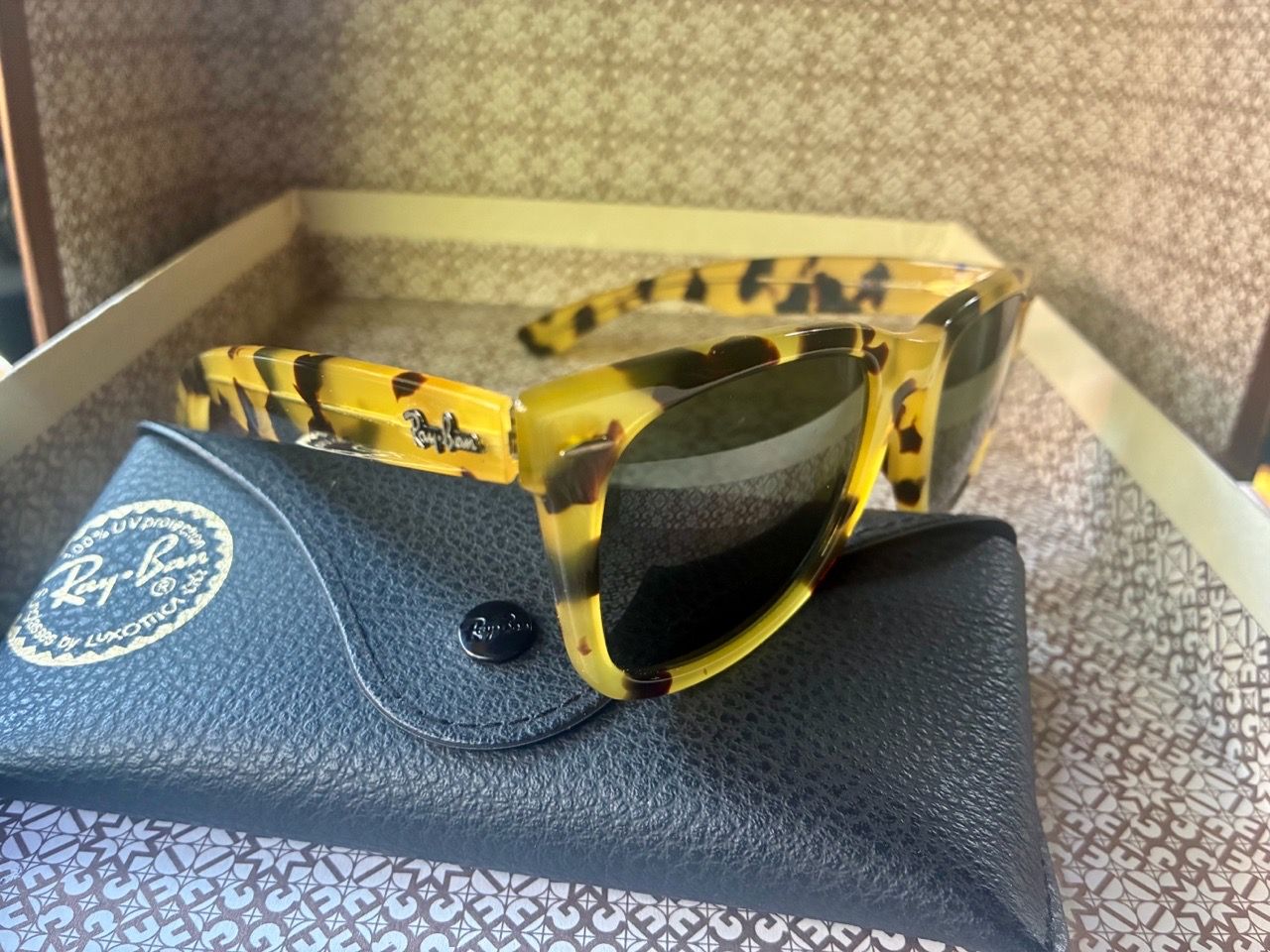 Vintage Ray-Ban W0893 Wayfarer II Yellow Tortoise Shell Sunglass - photo 2