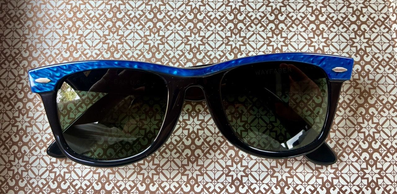 Vintage B&L Ray-Ban Wayfarer Electric Blue Sunglasses - photo 2