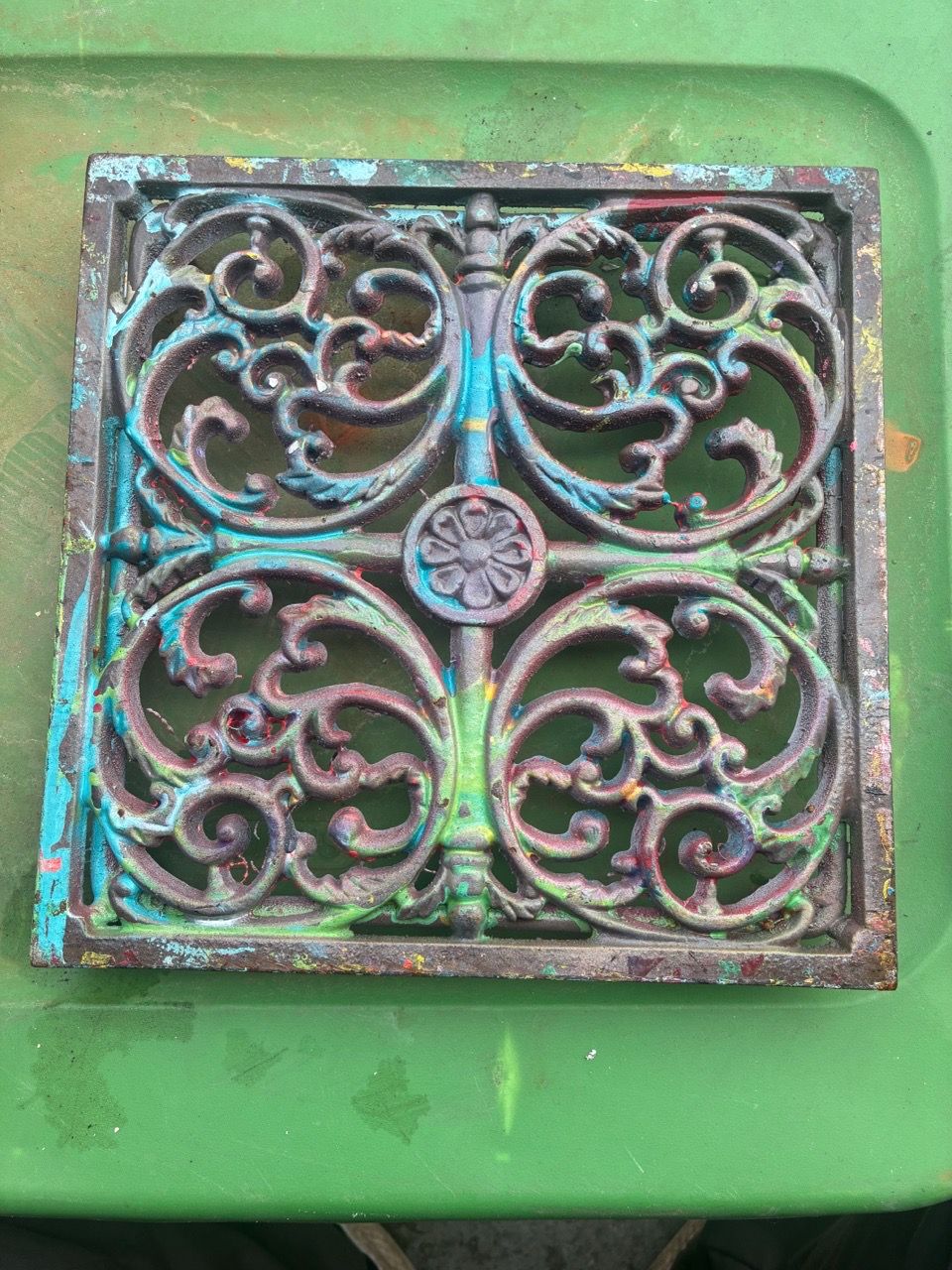 Vintage Cast Iron Decorative Vent Grate
