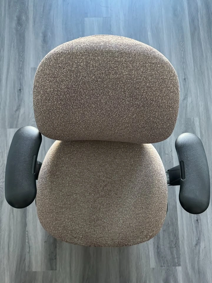 Fabric Office Chair - photo 3